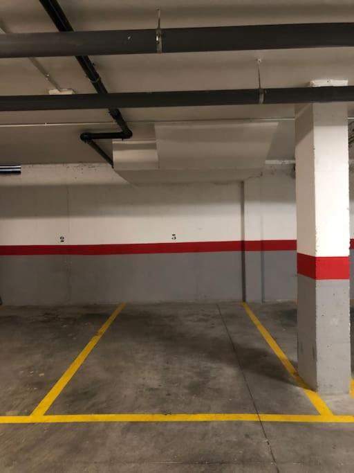Luminoso Apartamento Con Garaje En El Centro Màlaga Exteriér fotografie